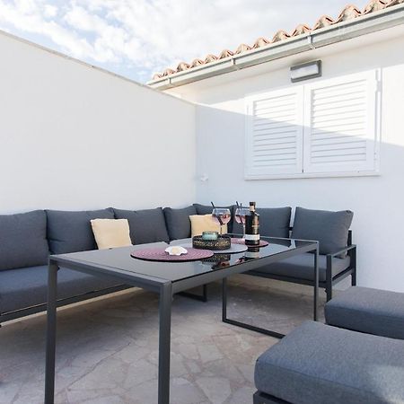 Apartment Gold Podstrana Bagian luar foto