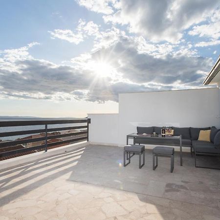 Apartment Gold Podstrana Bagian luar foto